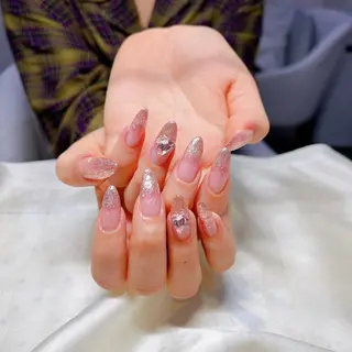 ネイル マツエク・マツパ アイブロウ Nail&eye Belire 新宿のネイルデザイン