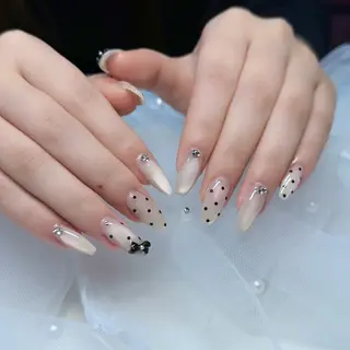 ネイル Cham所属・Cham Haruneのネイルデザイン