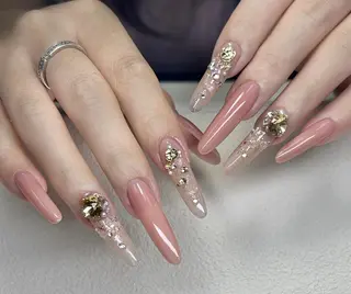 マツエク・マツパ Pure&Rich Nailのネイルデザイン