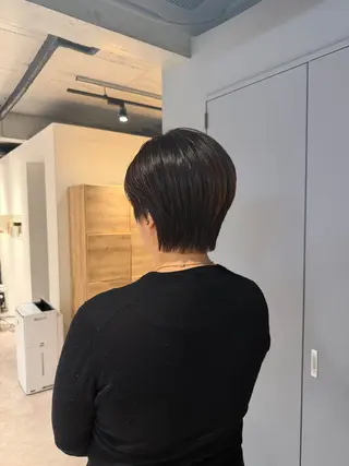 ショート カラー パーマ 👒oikawa kaede🍃のヘアスタイル