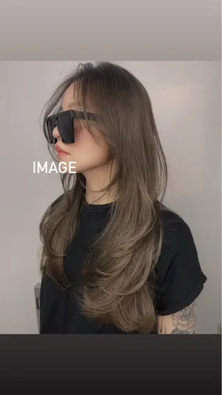 ロング rin 🖤〈大宮〉のヘアスタイル