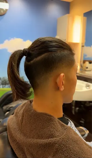 ミディアム 有田 光輝のヘアスタイル