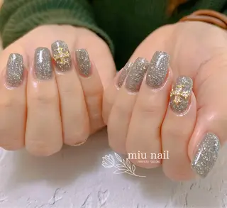 ネイル 杉本 孝美のネイルデザイン