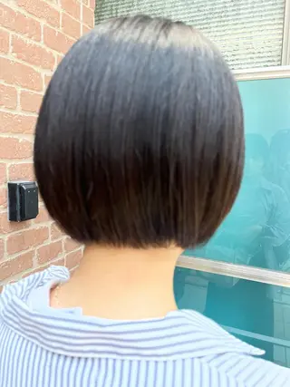 ショート カラー パーマ ヘアアレンジ メンズ キッズ ネイル マツエク・マツパ アイブロウ 久木原 ゆりのヘアスタイル