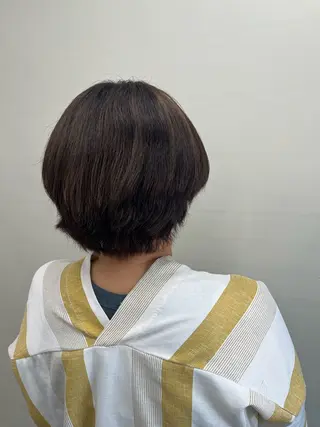カラー 松井 咲樹のヘアスタイル