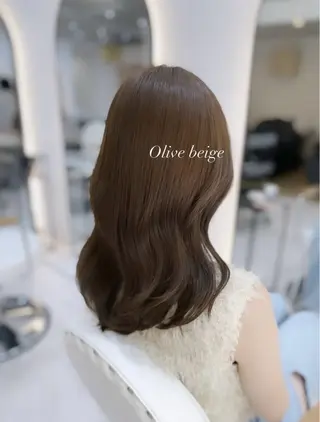 ミディアム カラー 艶髪・透明感カラー・ 韓国ヘア・Yuriのヘアスタイル