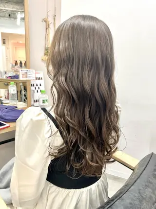 ロング カラー 肌に馴染むカラー 梅田・増田のヘアスタイル