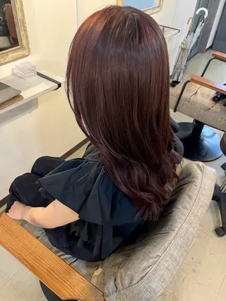 ロング カラー 山本なつみ/透明感 /レイヤー/ブリーチのヘアスタイル