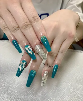 ネイル HIN NAILのネイルデザイン