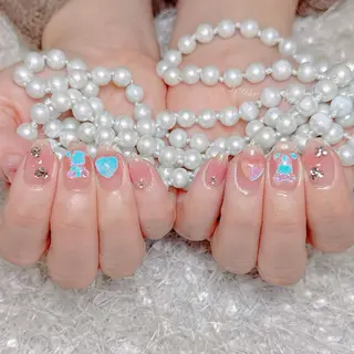 ネイル Momo 桃🍑のネイルデザイン