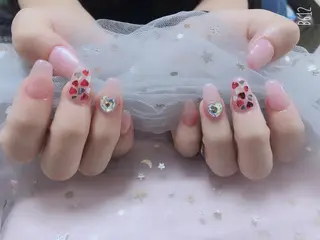 ネイル ネイルサロンエクラ 🫧Shizukaのネイルデザイン