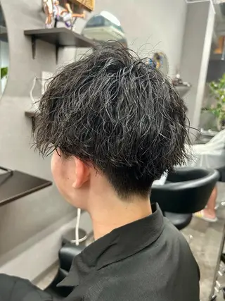 ショート パーマ メンズ ゲーマー美容師 KENTOのヘアスタイル