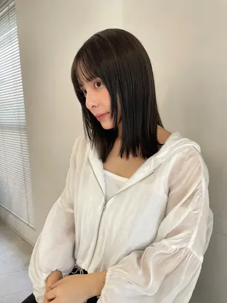 ミディアム 髪質改善/透明感カラ ー/縮毛/ meiのヘアスタイル