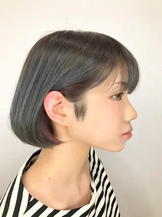 ショート カラー 上田 篤史のヘアスタイル