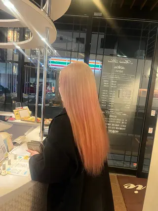 カラー 都築 明日香のヘアスタイル