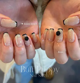 ネイル Sae BuffPuppyのネイルデザイン