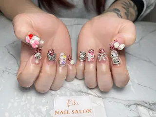 ネイル 💕鈴木ユリ パラジェル/オフ無料のネイルデザイン