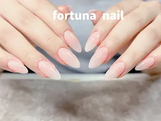ネイル Nail •Head スパFortunaのネイルデザイン