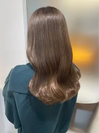 カラー 菅沼 紀世/顔周りレイヤーのヘアスタイル