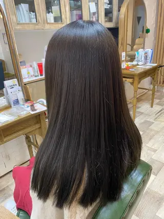 セミロング 髪質改善✨ 角谷　勇のヘアスタイル
