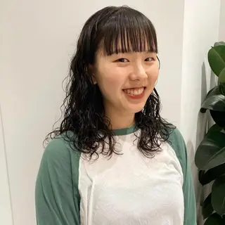 セミロング パーマ KAWATOKO MISUZUのヘアスタイル