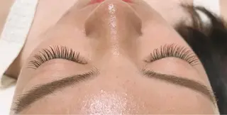 マツエク・マツパ K a N aのマツエク・マツパデザイン