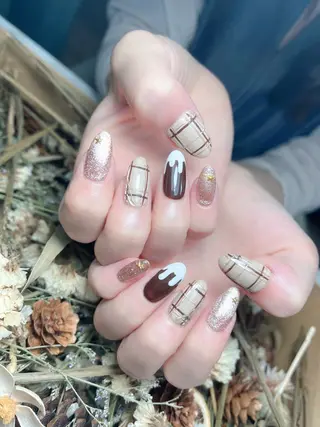 ネイル Glow Nail スカルプ専門店のネイルデザイン