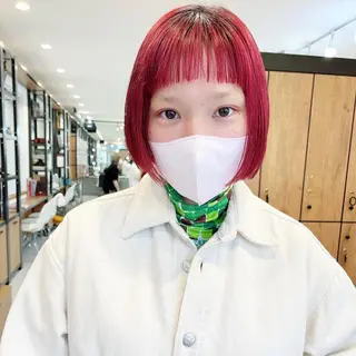ショート カラー アラキチヒロ THE REMMYのヘアスタイル