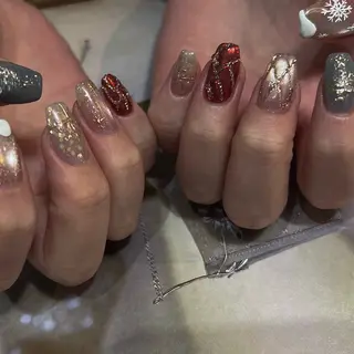ネイル nailsalon ULLのネイルデザイン