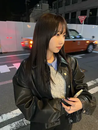 ロング カラー マツダ レンのヘアスタイル