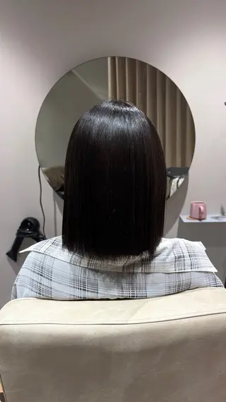 ミディアム 井山 葵のヘアスタイル