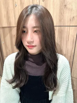 セミロング 縮毛矯正/髪質改善/ 石橋代智のヘアスタイル