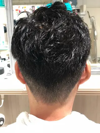 メンズ 似合う髪型が 分からない方へのヘアスタイル