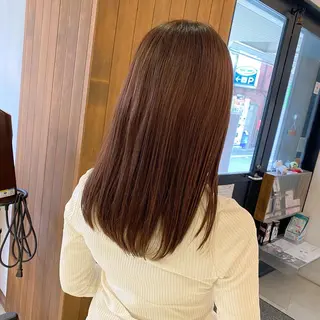 セミロング カラー 髪質改善特化 安東駿介のヘアスタイル