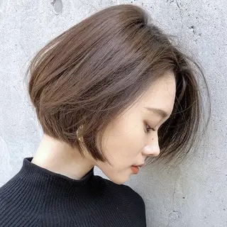 ショート ひなた あゆみのヘアスタイル
