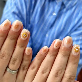 ネイル Laki nailのネイルデザイン