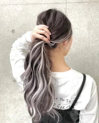 ミディアム カラー 🌙HIZUKI🌙 ハイトーン 艶髪のヘアスタイル