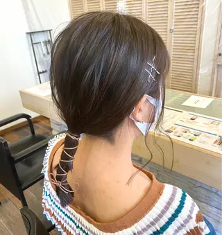 ミディアム カラー 中川 茜里のヘアスタイル