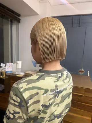 ショート カラー 大阪デザインカラー/ カットモデル募集のヘアスタイル