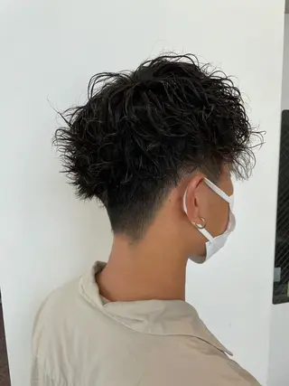 ショート パーマ メンズ 美髪形成！色素改善！ 秋田　和輝のヘアスタイル