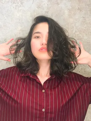 ミディアム カラー uru" すずきさゆりのヘアスタイル