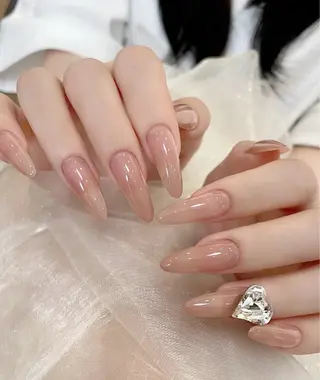 ネイル 里奈 Nailのネイルデザイン