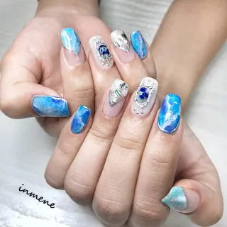 ネイル IN MENEのネイルデザイン