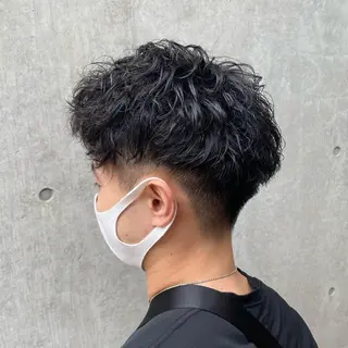 ショート パーマ メンズ 梅田茶屋町メンズ 専門美容師 山元一平のヘアスタイル