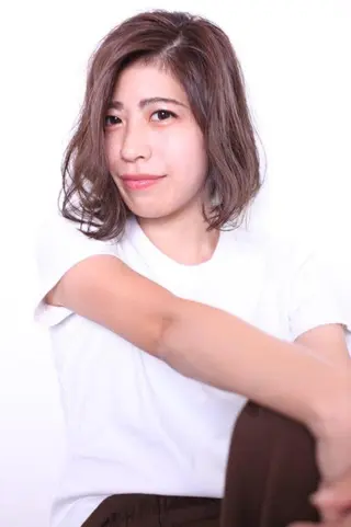 ミディアム パーマ 大人女性のショート ・ボブ✂︎沼尻典祥のヘアスタイル