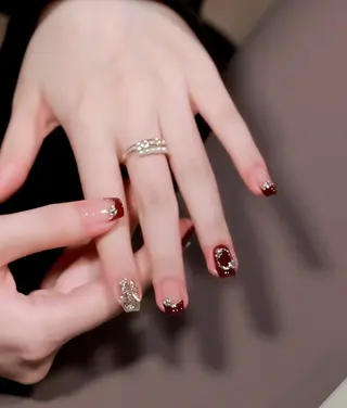 ネイル リラネイル すみれのネイルデザイン