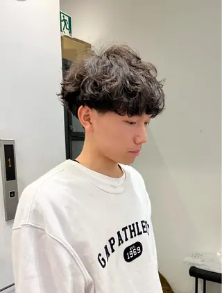 パーマ メンズ 吉川 陽菜のヘアスタイル