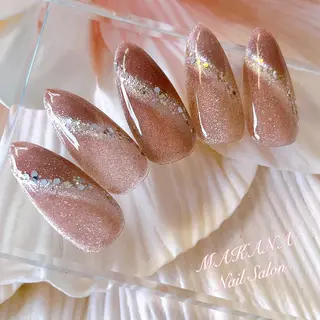 ネイル MAKANA所属・鈴木 ユニのネイルデザイン