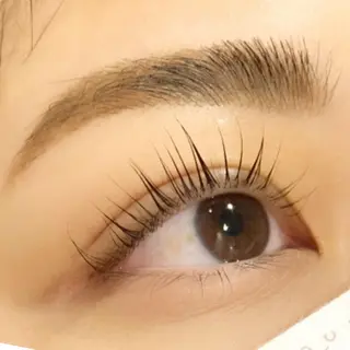 マツエク・マツパ アイブロウ 赤木 理紗のマツエク・マツパデザイン