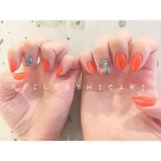 ショート カラー ネイル マツエク・マツパ illum hicariのネイルデザイン